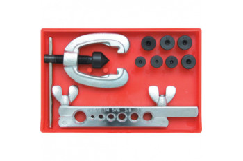 Tools and devices for pipes